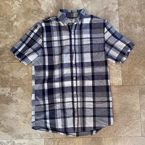 Old Navy Men’s Tall Plaid Button Down Short-Sleeved Shirt